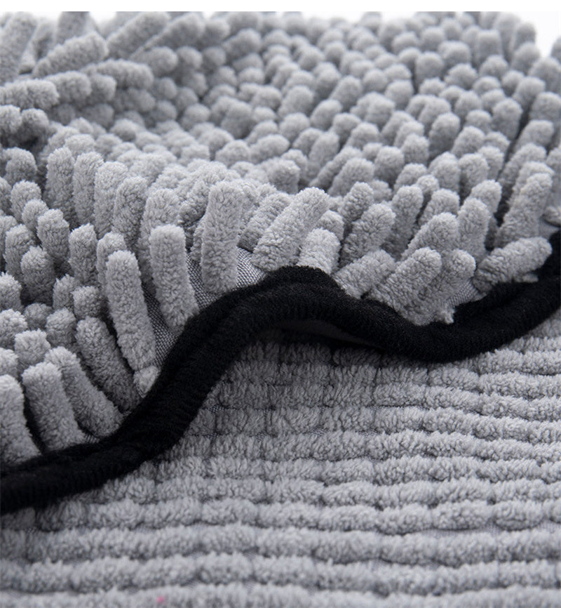 Quick-Dry Pet Towel – Perfect for Dogs & Cats